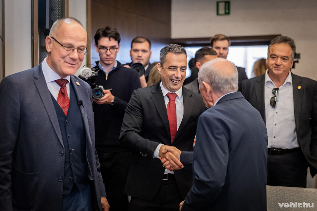 Navracsics Tibor, Ovádi Péter az ünnepségen