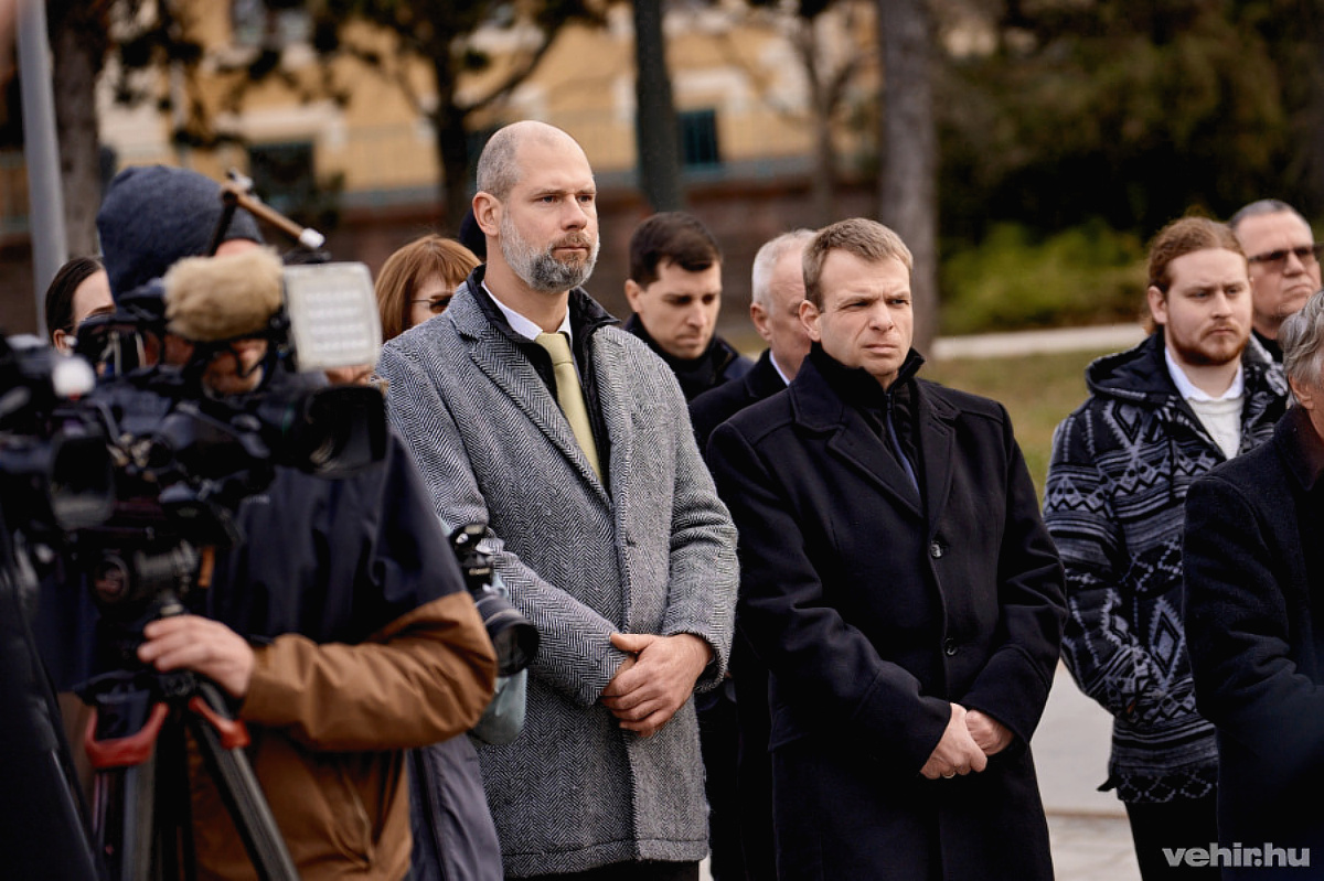 A Szovjetúnióba hurcolt magyarokra emlékeztek Veszprémben.