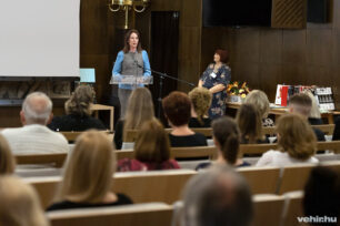 Sótonyi Mónika alpolgármester