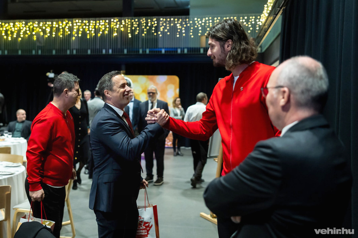 Ünnepi pillanatok a 2025. évi veszprémi Sportgáláról