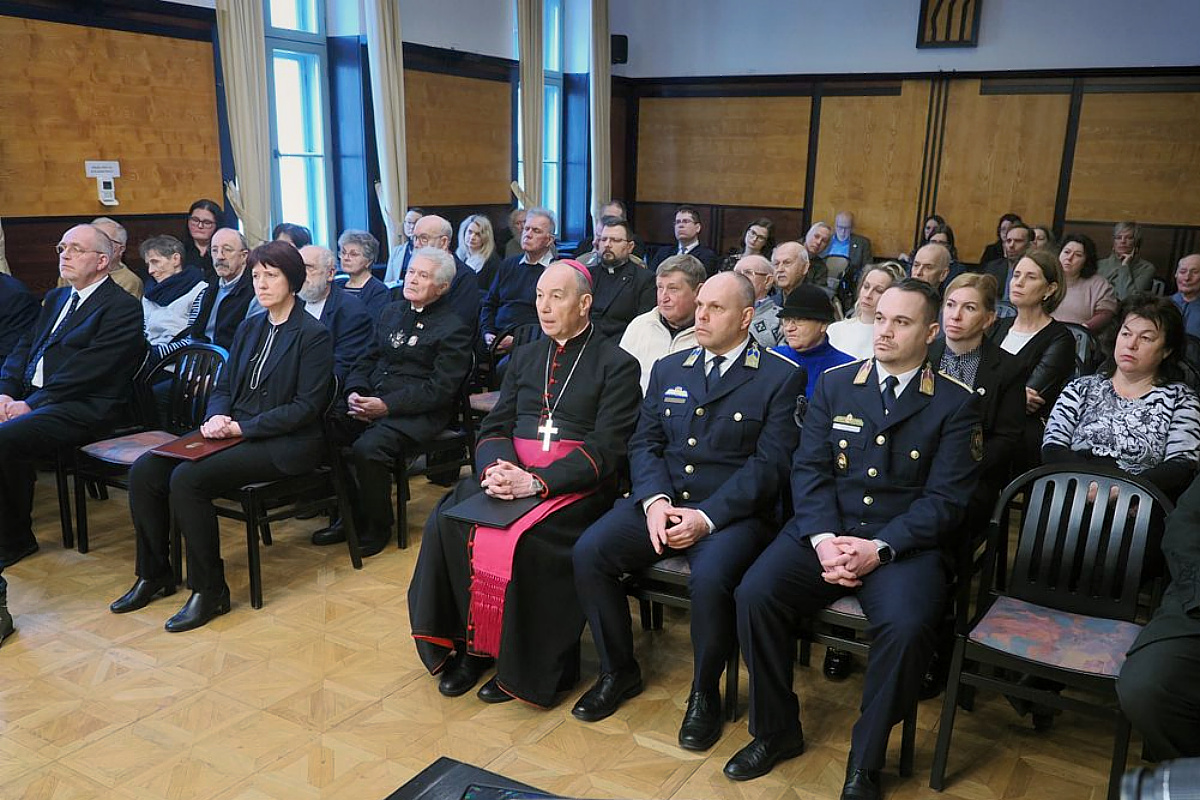 A megemlékezés résztvevői.