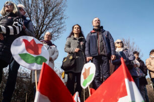 Ünnepség a Dózsa téren