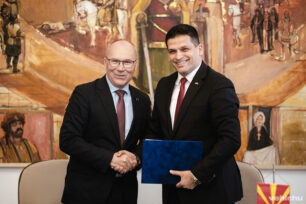 Porga Gyula és Kirill Pecakov