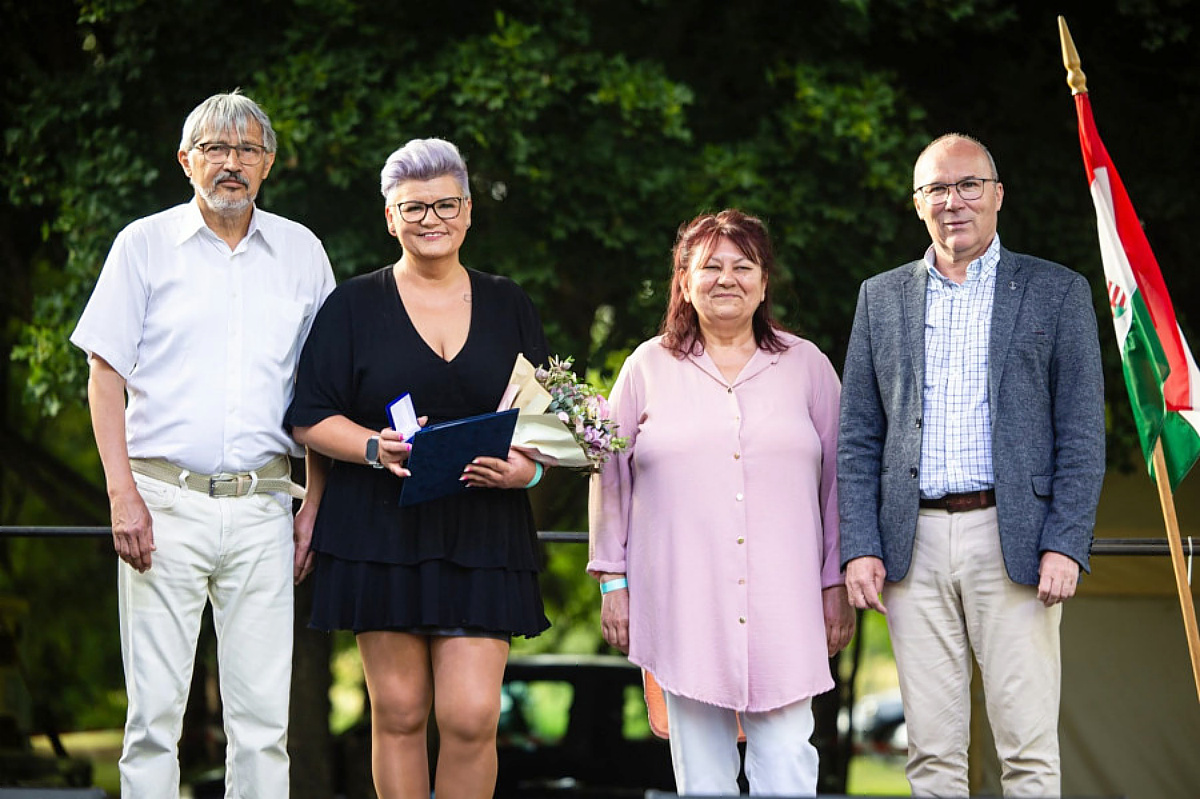 Kádártán átadták a Dévai Bíró Mátyás-díjat