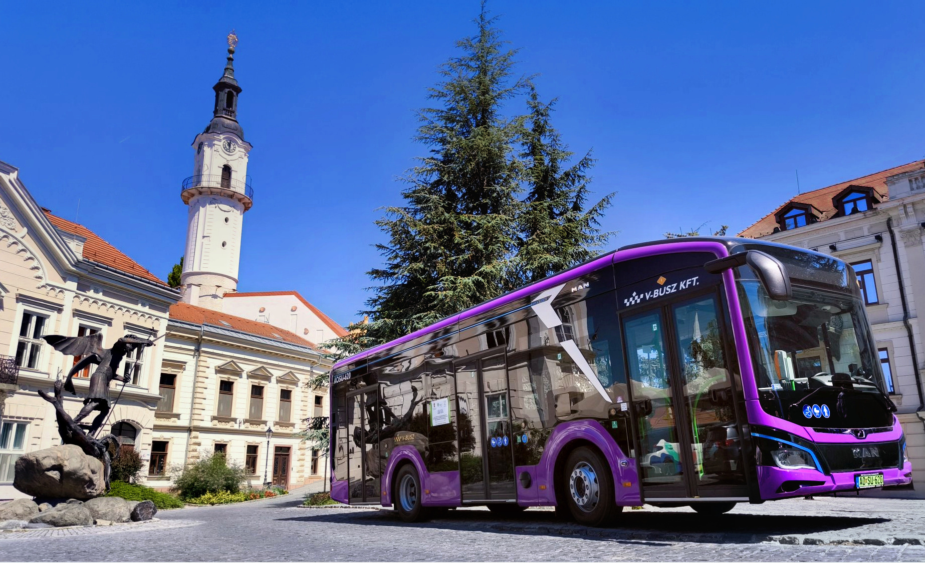 Egy töltéssel csaknem 400 km-t tesz meg az új elektromos busz