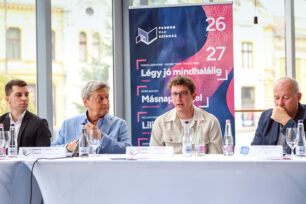 Évadnyitó a Pannon Várszínházban