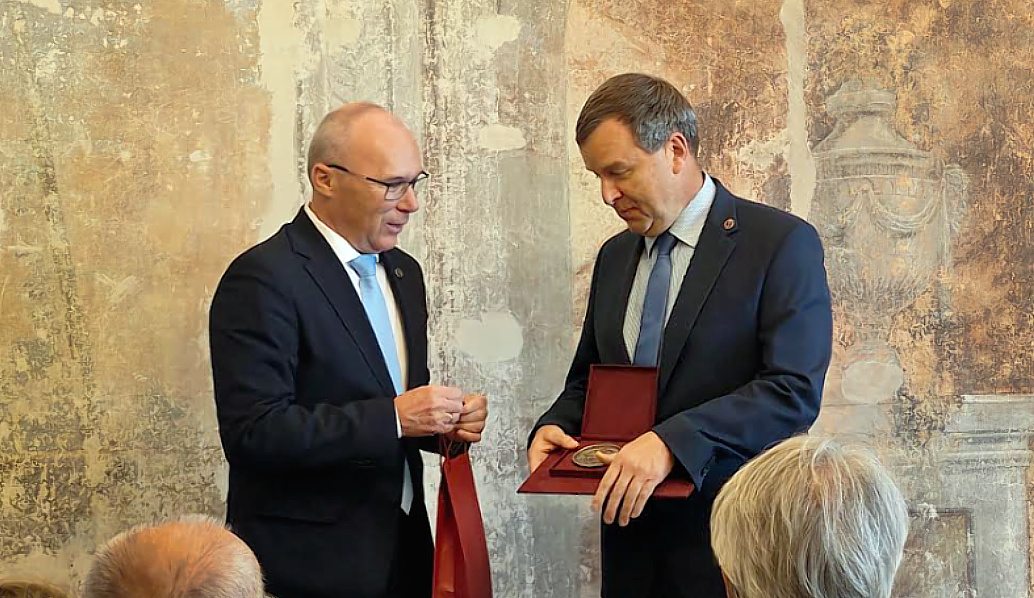 Gelencsér András a 2026. évi Cholnoky-díjas